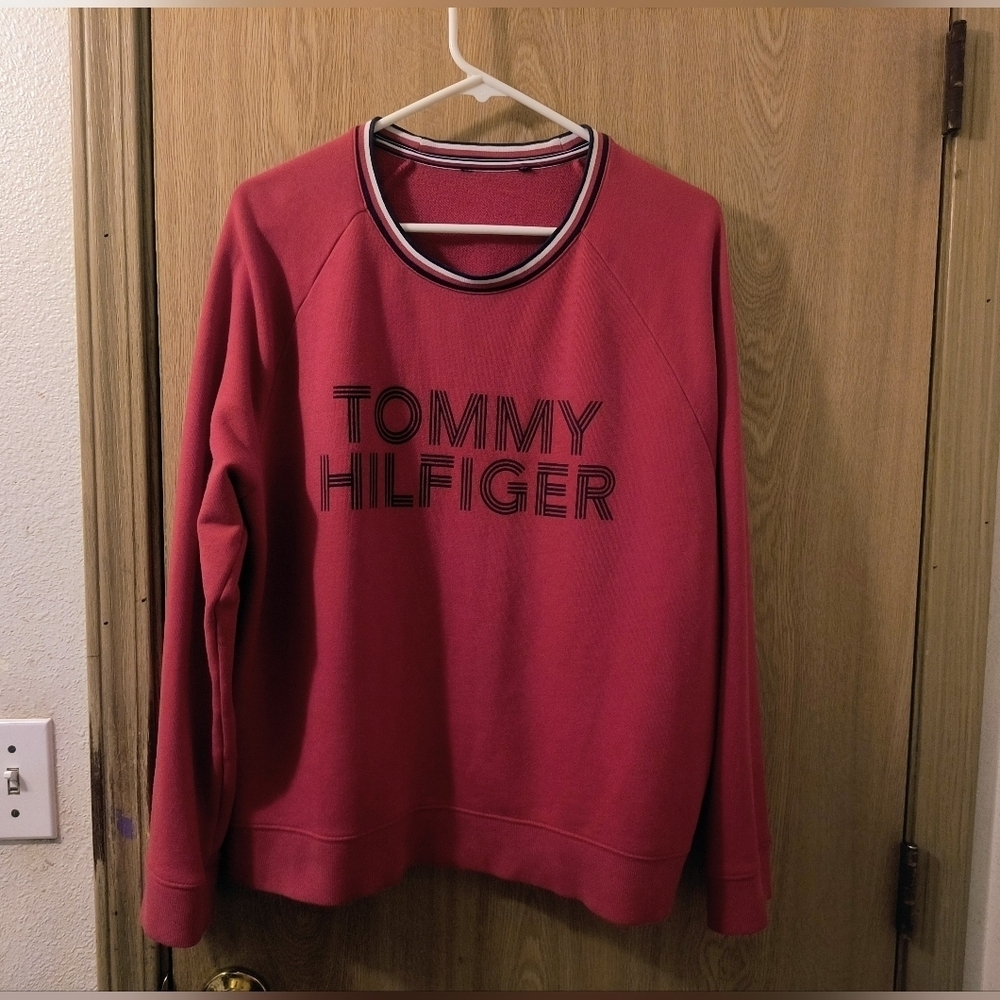 Vintage Tommy Hilfiger Women's L Oversized Sweater Comfy Winter Fall